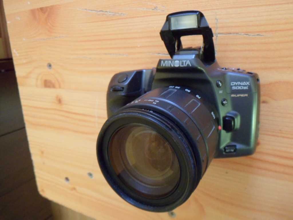 Minolta Dynax 500si .