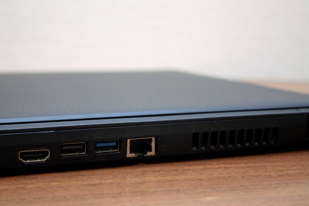 Ноутбук Acer Aspire ES1-533/4 ядра N4200/8GB ОЗУ/SSD на 256/АКБ 2год!