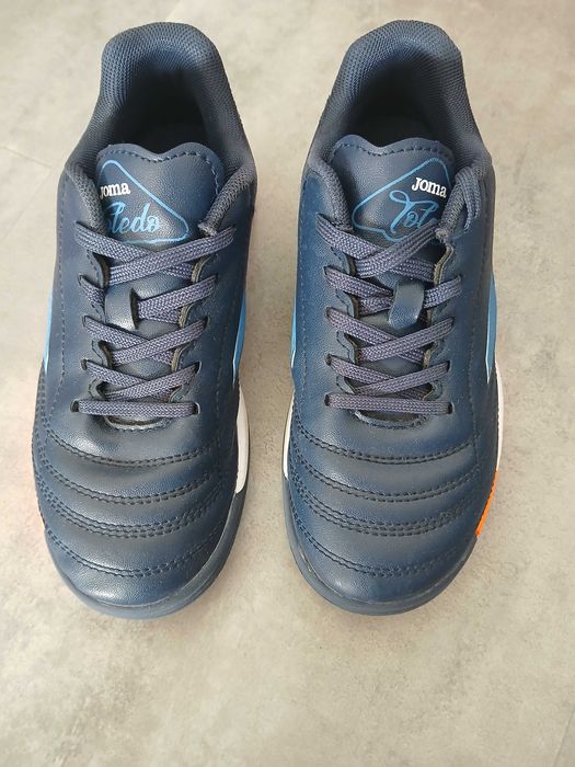 Chuteiras futsal Joma número 32