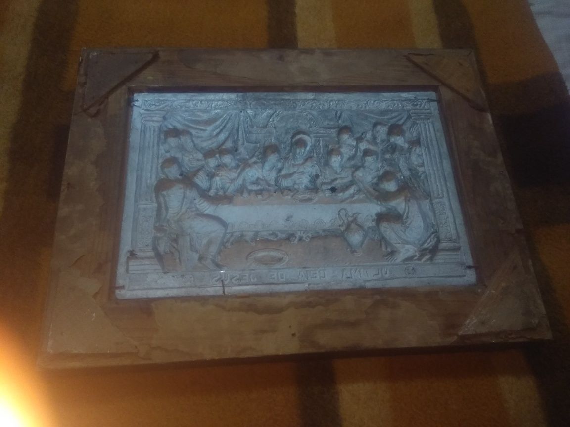 Quadro religioso em bronze