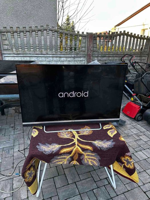 4K UHD телевізор 43 дюйми METZ  Android TV Bluetooth WIFI