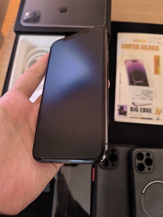 iPhone 11 Pro 64 GB - stan jak nowy