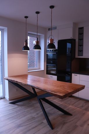 Stół z litego drewna z żywicą epoksydową dębowy jesionowy loft