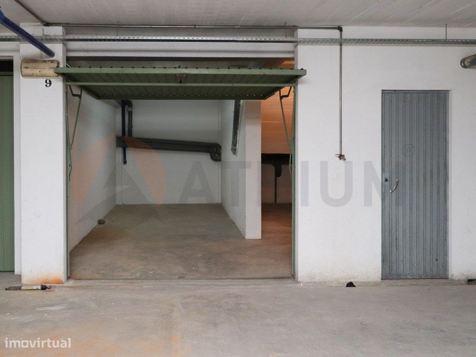 Garagem com 32 m2, Quinta da Saboaria, Setúbal