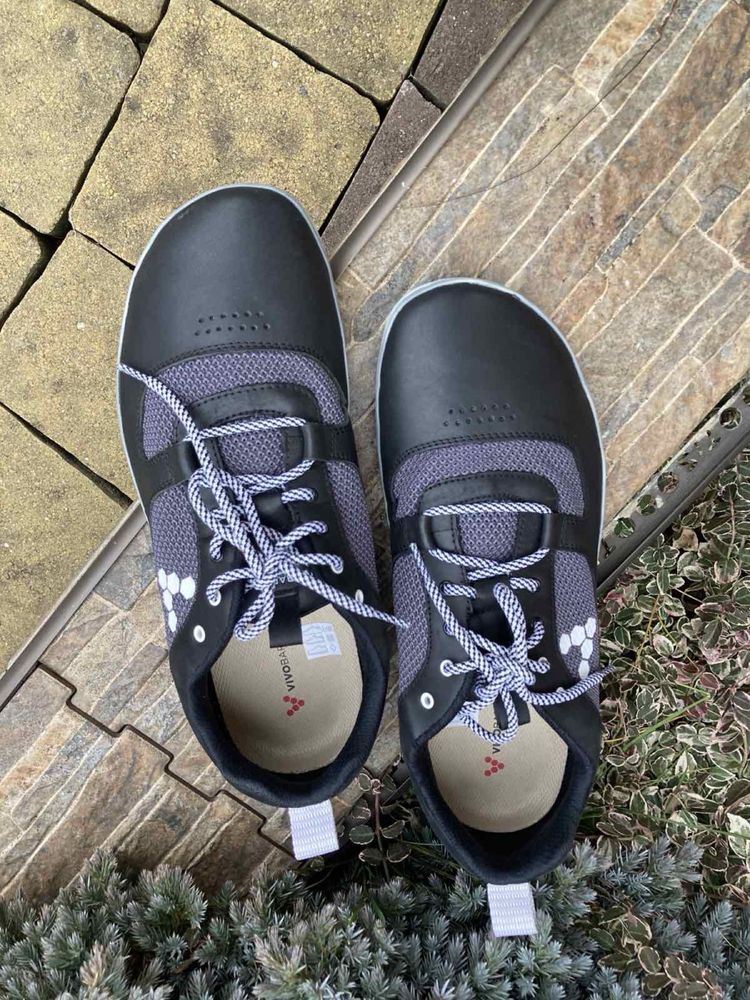 Vivobarefoot англія супер легкі,оригінальні шкіряні кросівки трекінг.