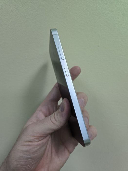 Samsung S24 8/256Gb (SM-S921B/DS) Гарантія