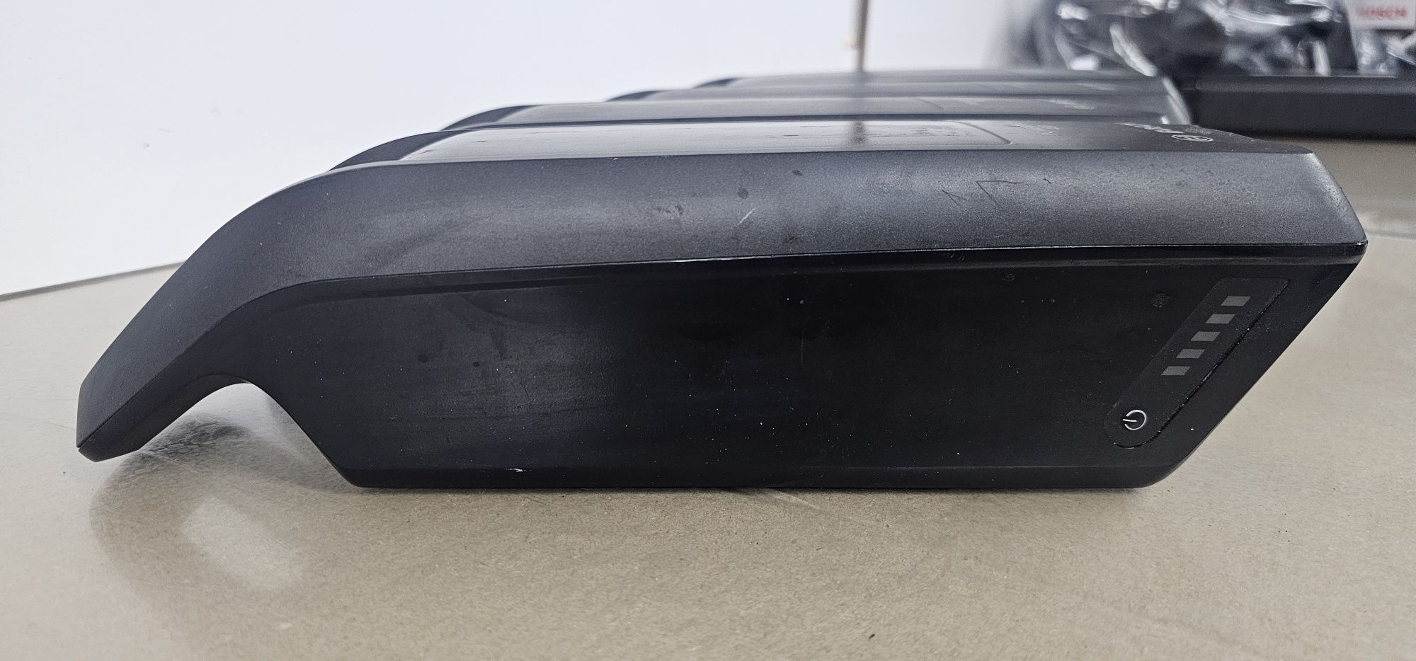 Bateria Bosch Powerpack 400. Na ramę.  Bidon.