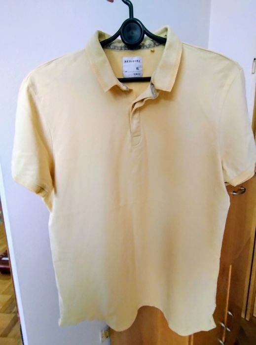 Polo w kolorze masełkowym,Medicine