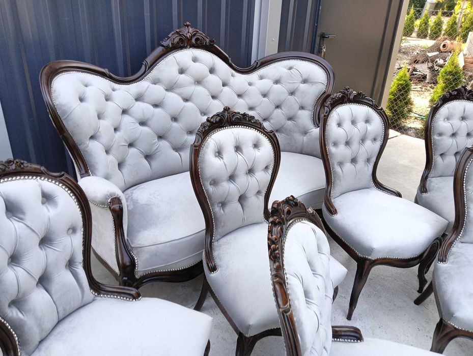 Wypoczynek z fotelami antyk ludwik po renowacji