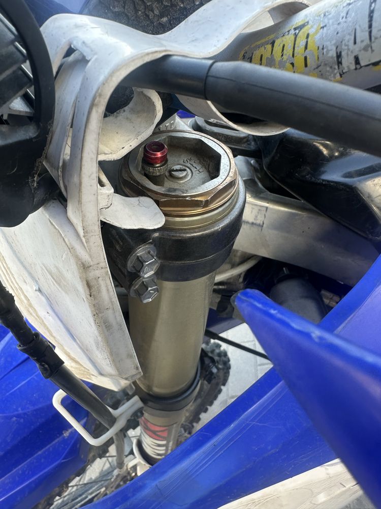 Yamaha yz250f 2009 uszkodzony/na części