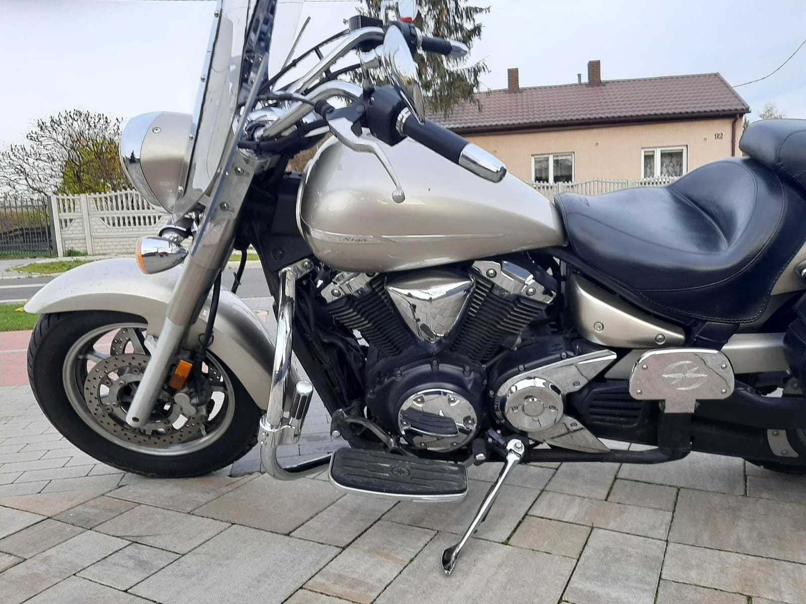 YAMAHA Midnight star  1300  XVS   drag star FULL UBRANA