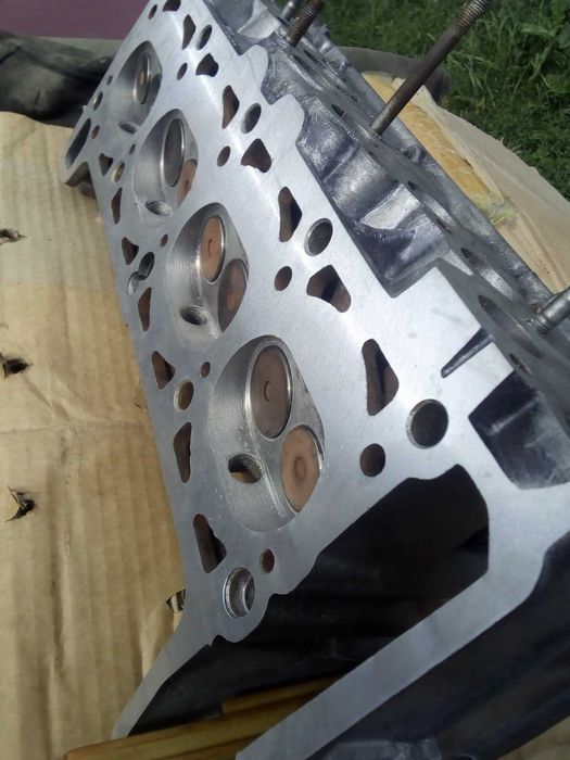 ГБЦ (головка блоку)Нива   ВАЗ 21214-21213-2123 Любий вид розрахунків.