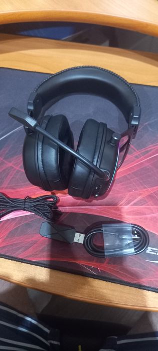 Ігрова безпровідна  гарнітура  до ПК