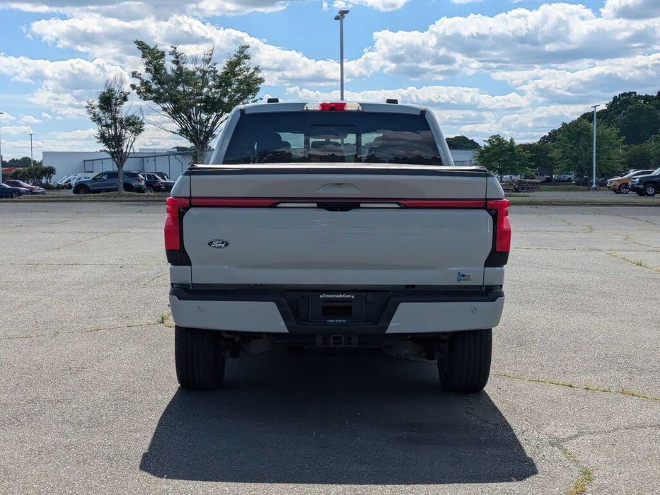 2024 Ford F-150 Lightning Lariat SuperCrew