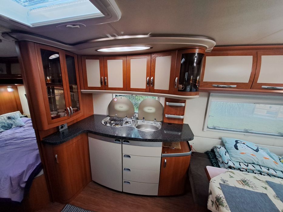 Przyczepa kempingowa Hobby Prestige 650 WFU,  zarejstrowana