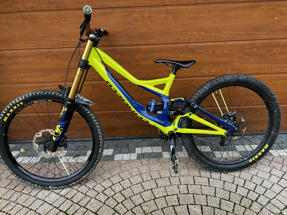 Sprzedam rower Dh specialized demo 8