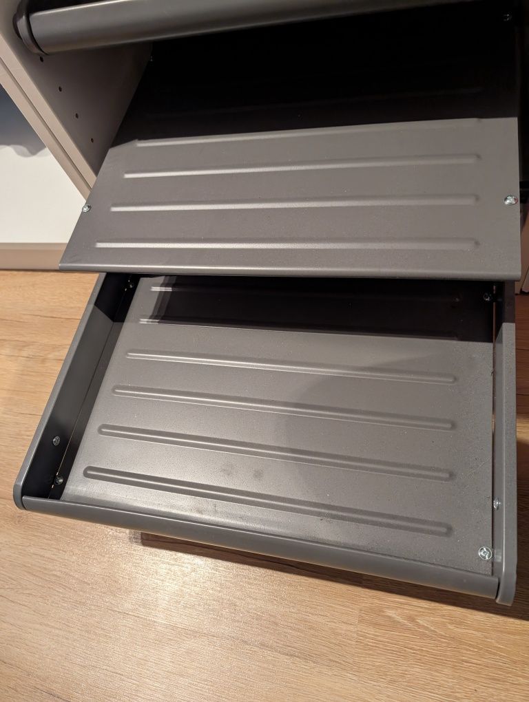 Wysuwana półka na buty Ikea komplement