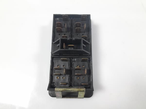 Comando / botão / interruptor vidros frente esquerdo AUDI A6 Avant (4A