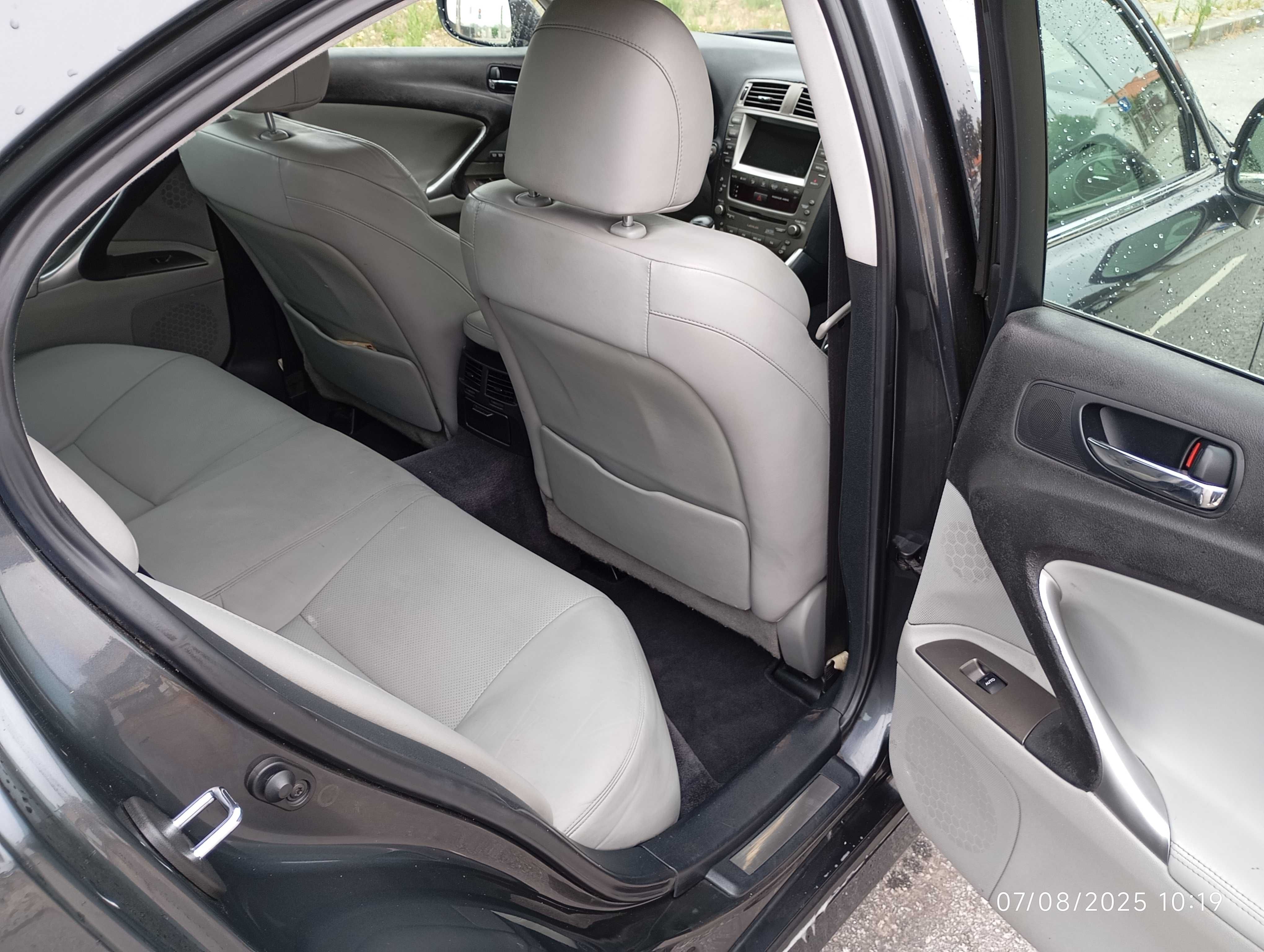 Lexus is220d Luxury Line 177cv Nacional