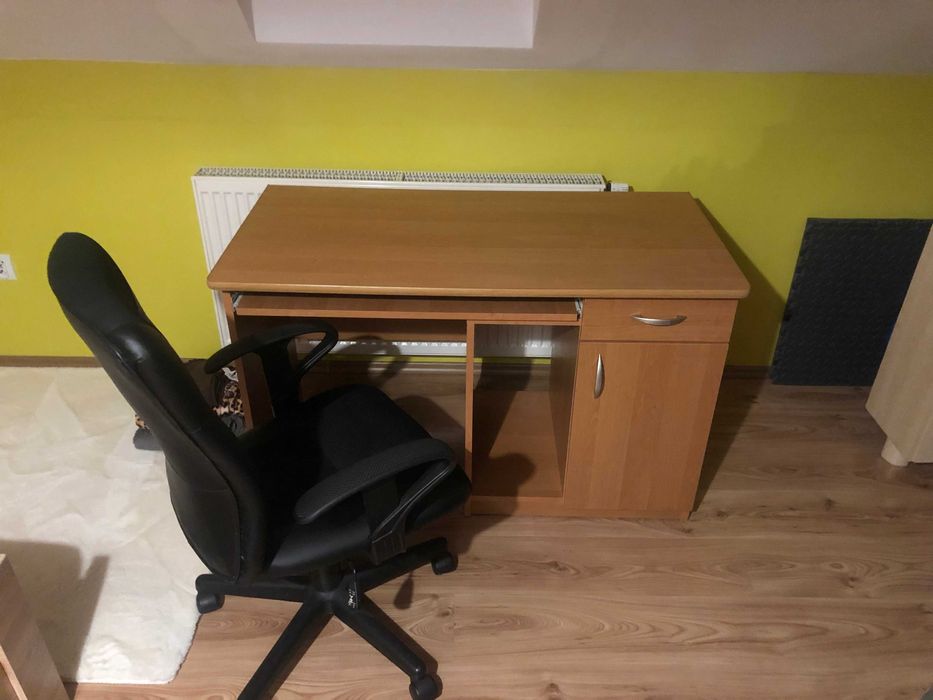 Biurko drewniane