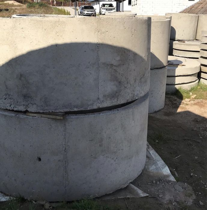 Бетонні кільця. Монтаж септиків. Копання траншей.