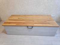 Сундук, скриня, ящик с деревянной крышкой