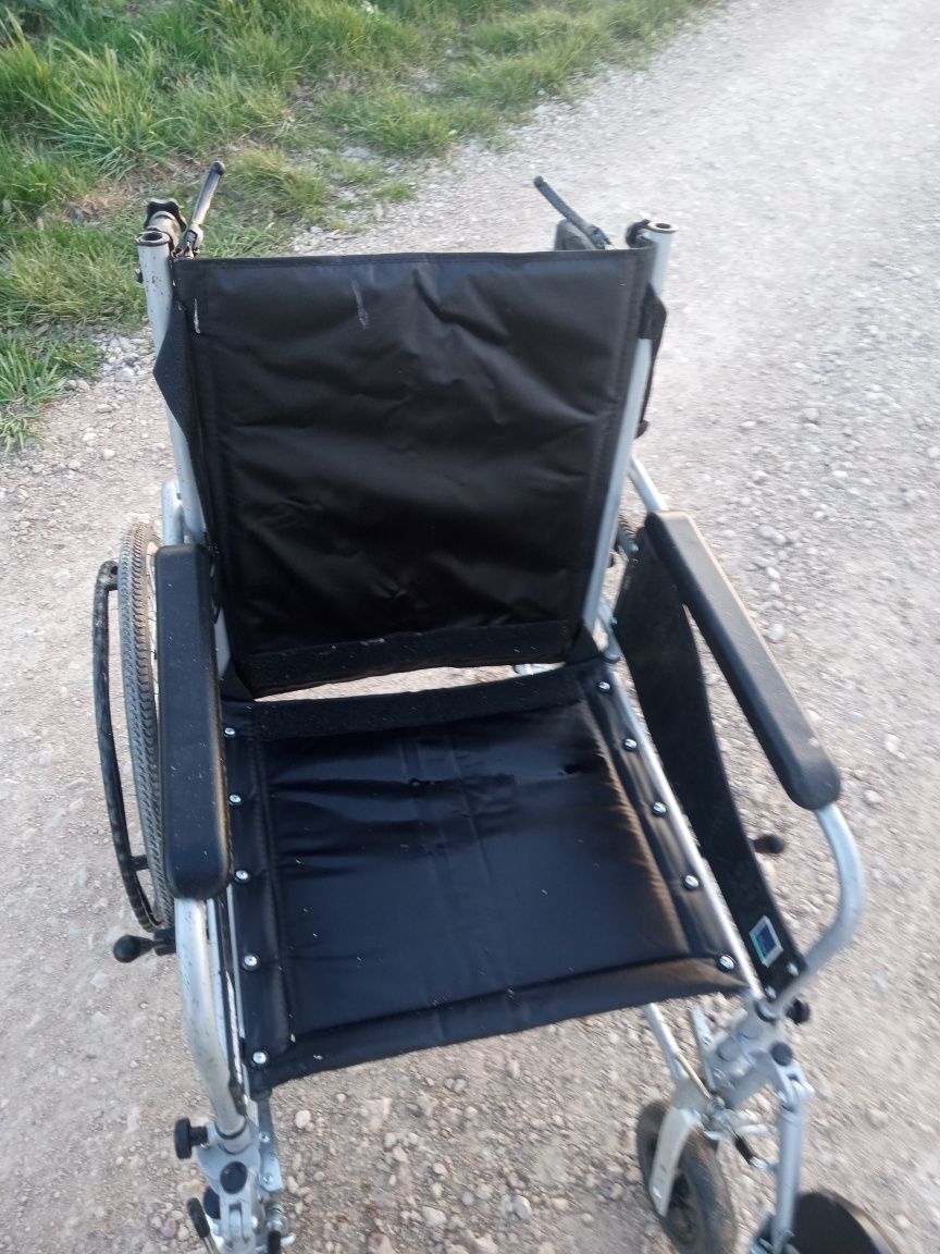 Wózek inwalidzki firmy Timango