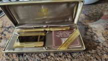 WIN executive set