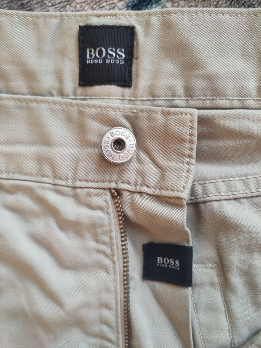 Hugo Boss męskie spodnie XL chinos 100% bawełna beżowe eleganckie