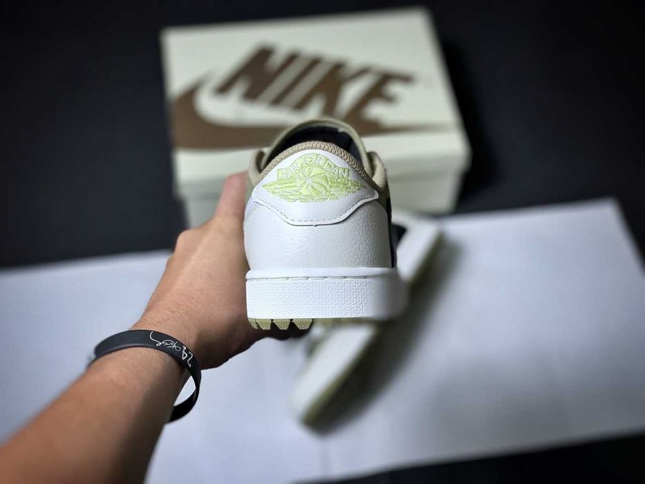 Travis Scott "olive" air Jordan 1 low golf