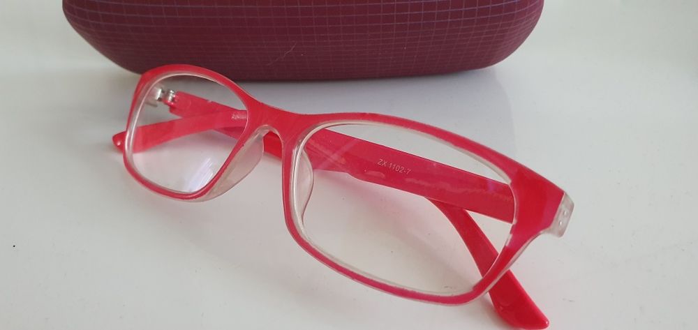 Очки для компьютера  с чехлом