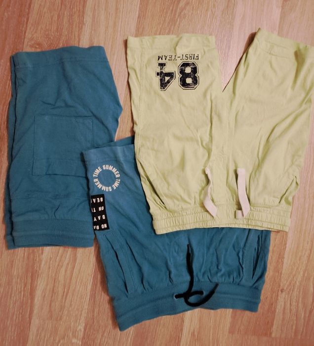 Krótkie spodenki chłopięce r. 134