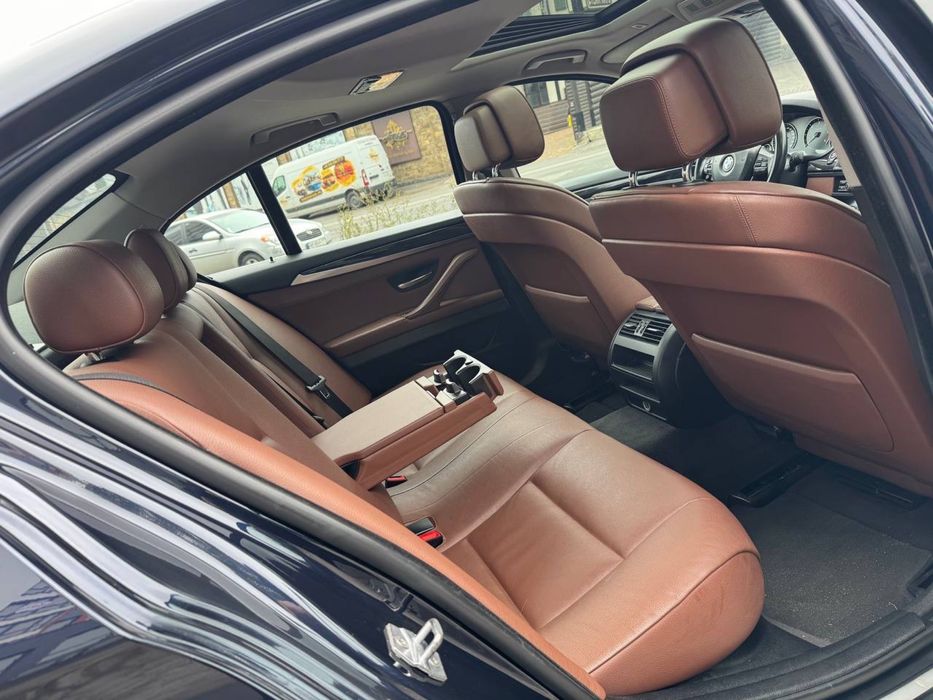 Терміново  Продам Офіційний BMW 520D Рестайлінг 2014 рік (Європа)
