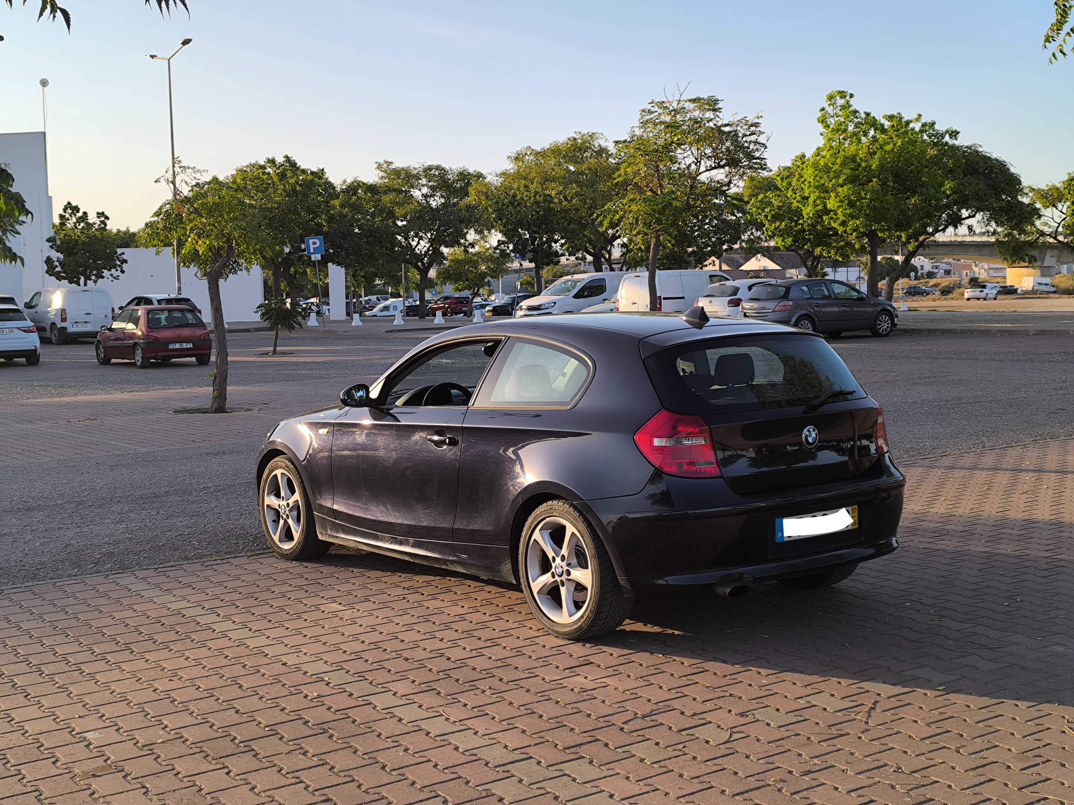 BMW Série 1 Coupé 118d – Manual, Diesel – 243.000 km – 2007