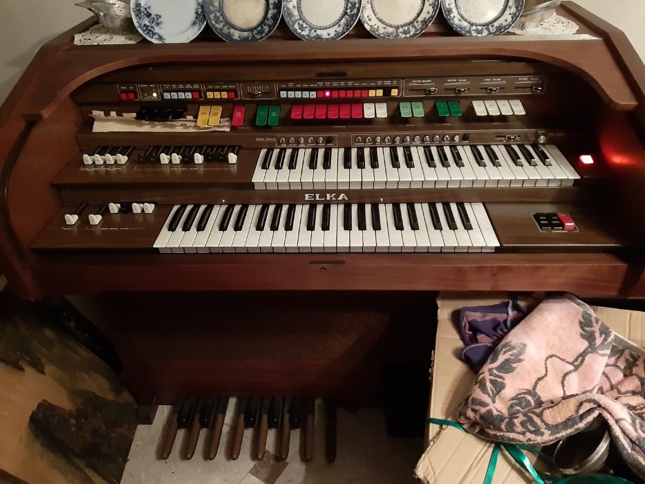 Orgão Elka 707 Duplo Teclado Vintage