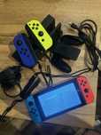 Nintendo Switch + 4 oryginalne joycony