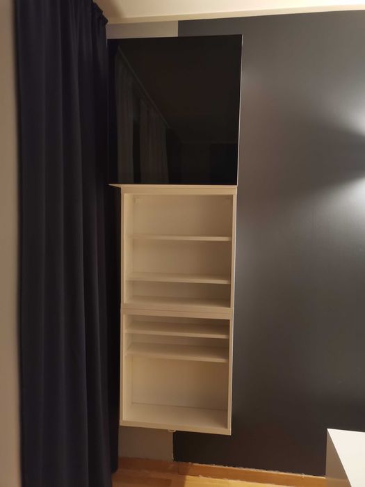 Szafki ścienne kombinacja