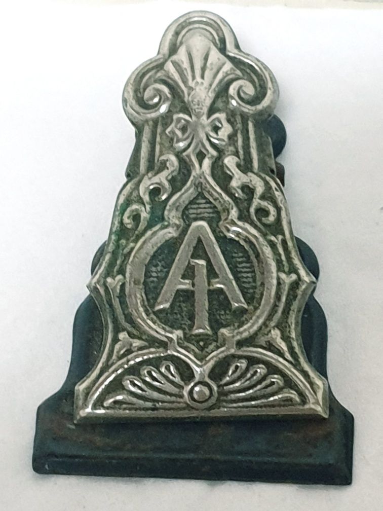 Antigas molas para papeis de mesa secretária
