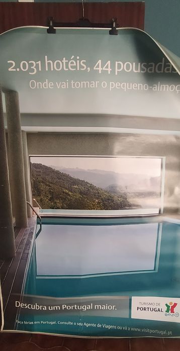 Poster publicidade SIC notícias, turismo Portugal e inspetor Clouseau