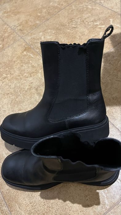 Damskie buty Gino  Rossi