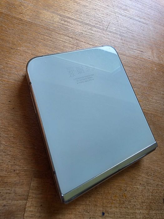 Samsung galaxy z flip 5