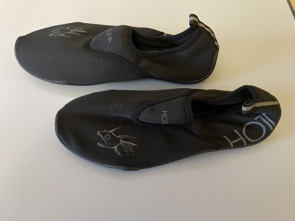 Аква обувь аквашузы коралоходы Hot Tuna Aqua Water Black/Black новые.