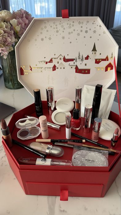 Адвент календар KIKO MILANO Snow-Kissed Holiday Advent Calendar 2026