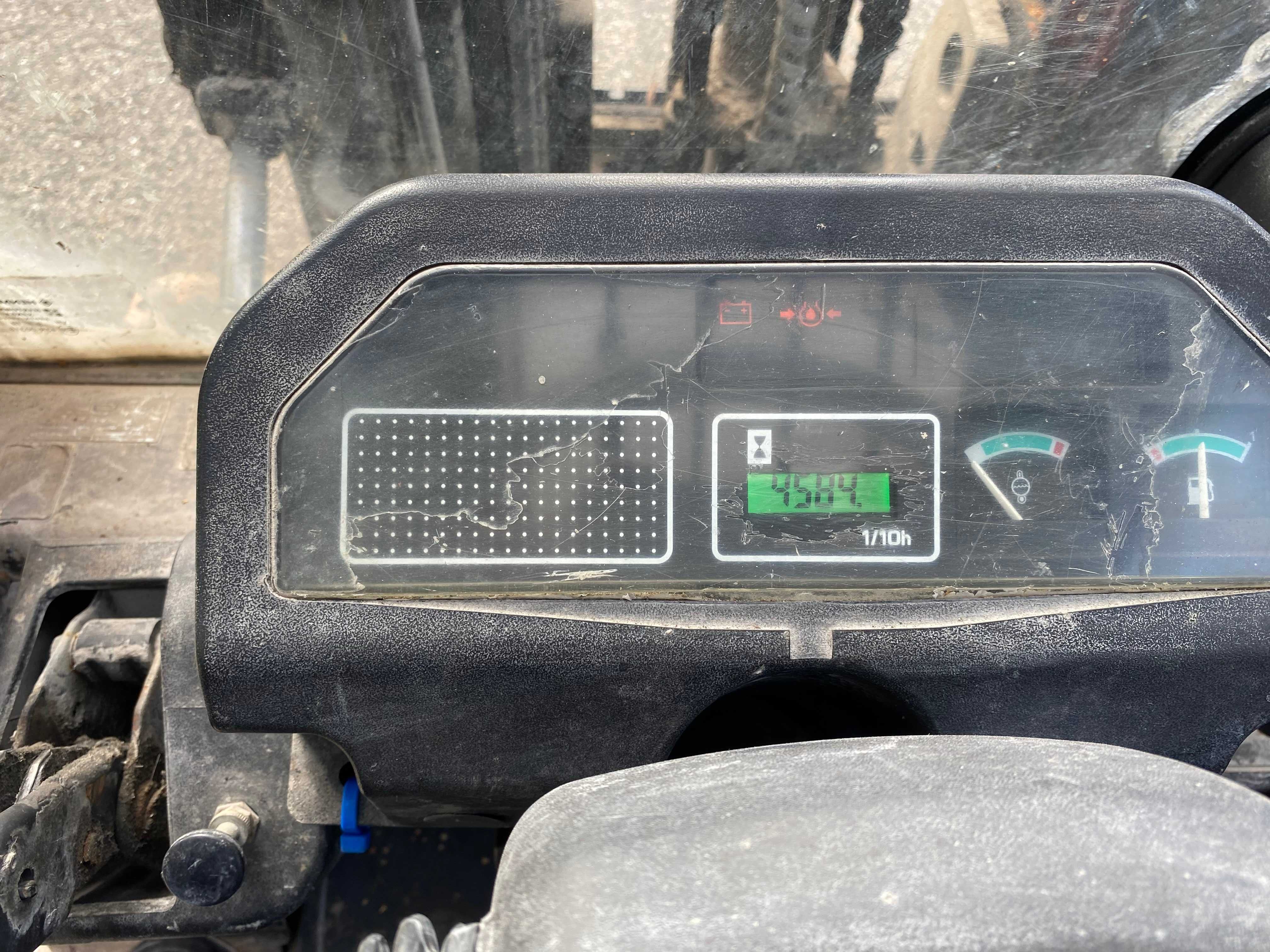 Wózek widłowy HANGCHA CPCD25N-RW56 diesel 2,5T. Triplex kabina YANMAR