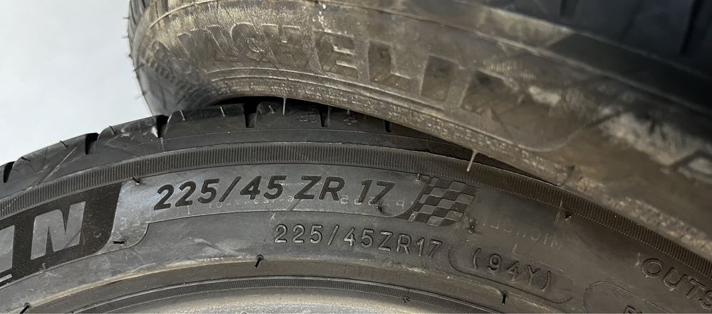 2x 245/40/17 2x 225/45/17 Michelin Pilot Sport 4 94Y 95Y XL