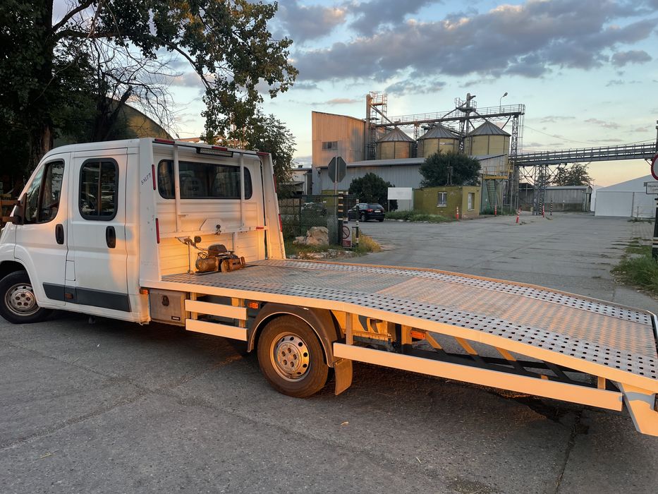 Sprzedam autolawete Peugot boxer2014r