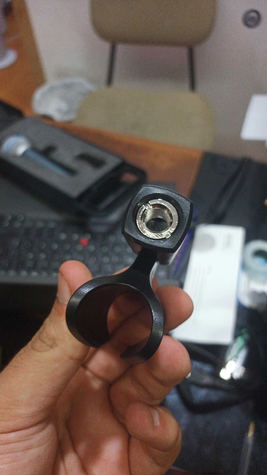 Behringer BA 85A