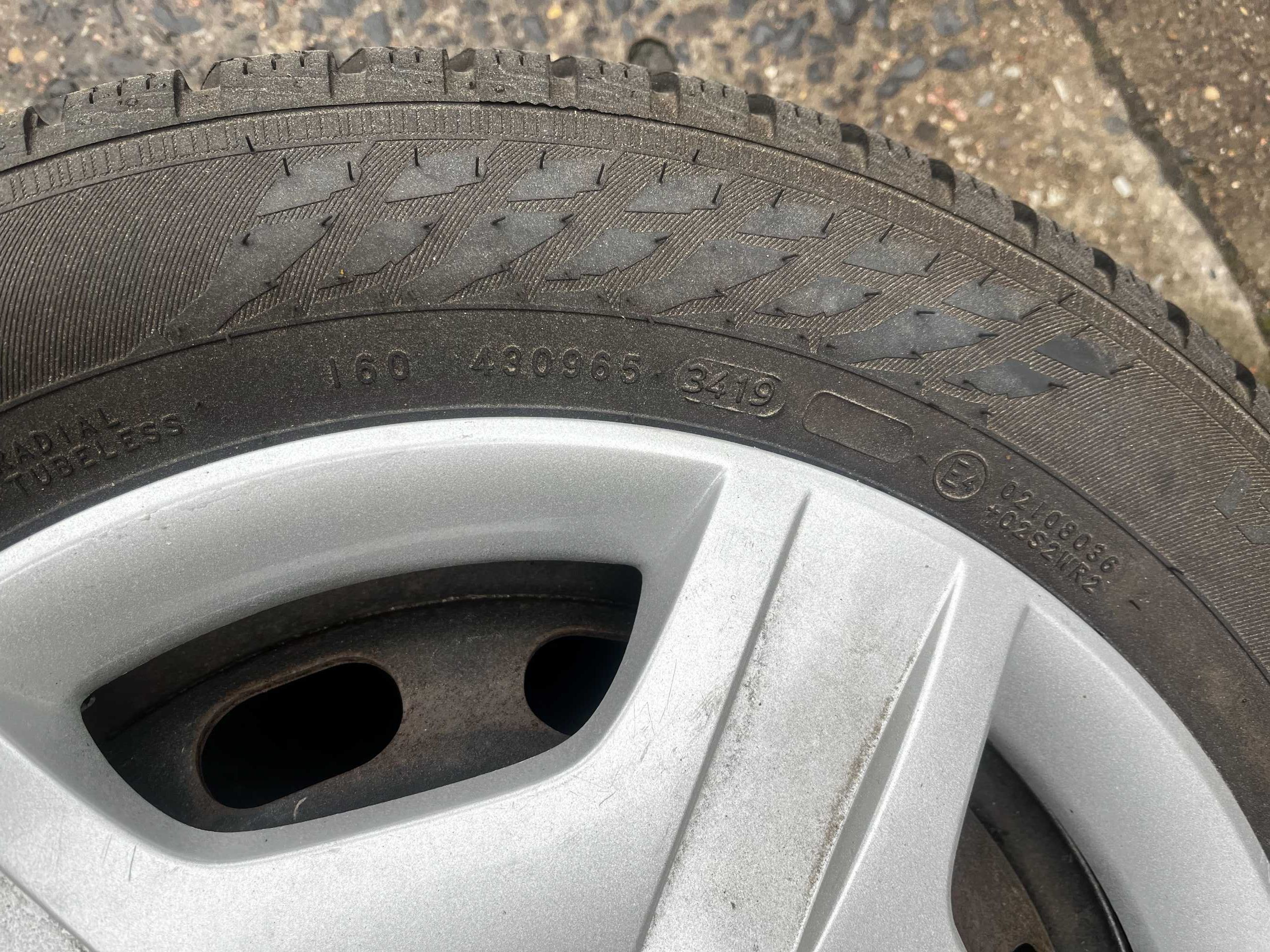 175/65 R14 Nokian Koła zimowe Ford