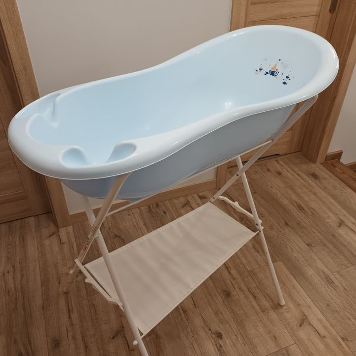 Wanienka ze stelażem