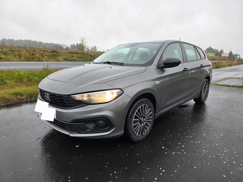 Fiat Tipo Kombi Hybryda 1.5 Automat